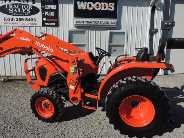 Image of Kubota L3902DT equipment image 1