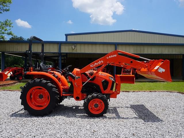 Image of Kubota L3902HST equipment image 1