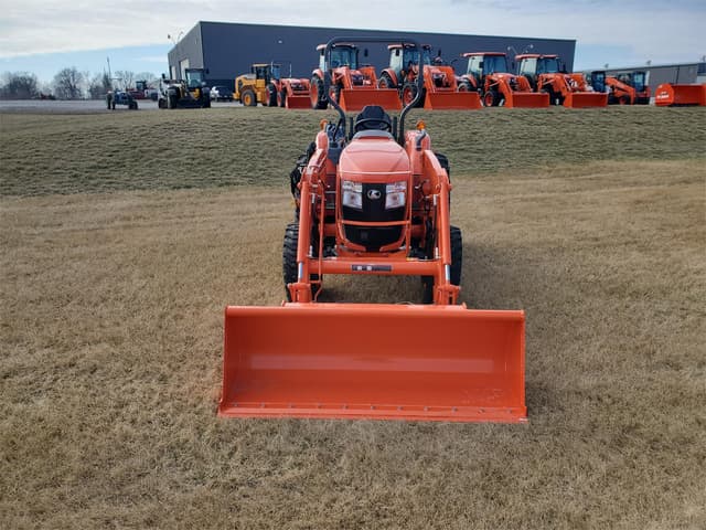 Image of Kubota L4060HST-LE equipment image 2