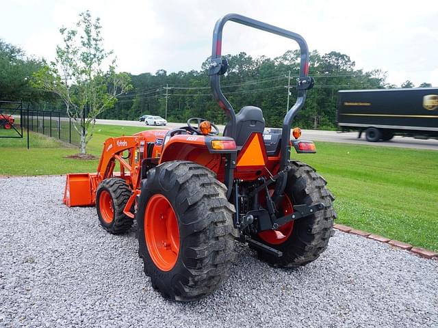 Image of Kubota L4060HST-LE equipment image 1