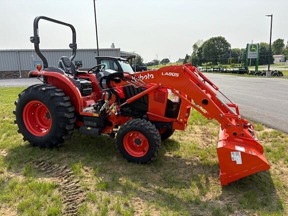 Image of Kubota L4060HST-LE equipment image 1