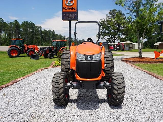 Image of Kubota L4701DT equipment image 3