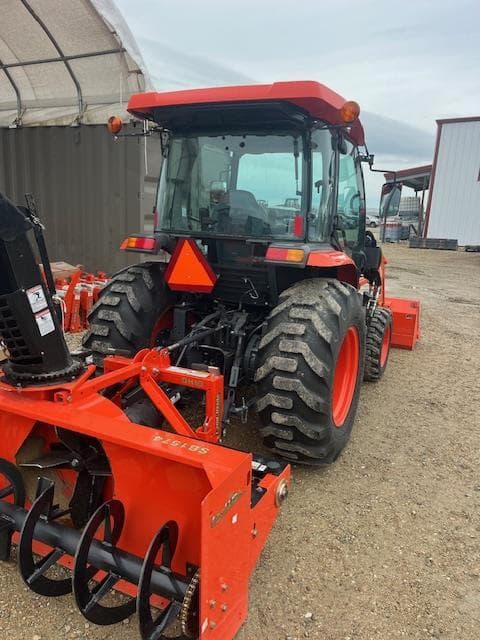 Image of Kubota L6060HSTC equipment image 2