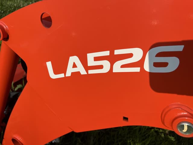Image of Kubota LA526 equipment image 3