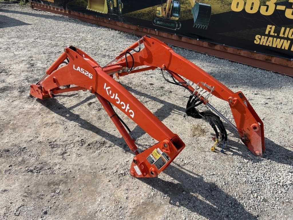 Image of Kubota LA526 Primary Image