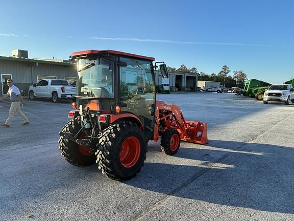 Image of Kubota LX2610 equipment image 1