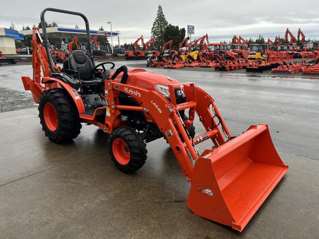 Image of Kubota LX3520HSD equipment image 3