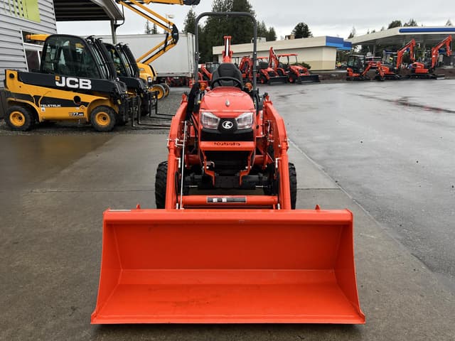 Image of Kubota LX3520HSD equipment image 2