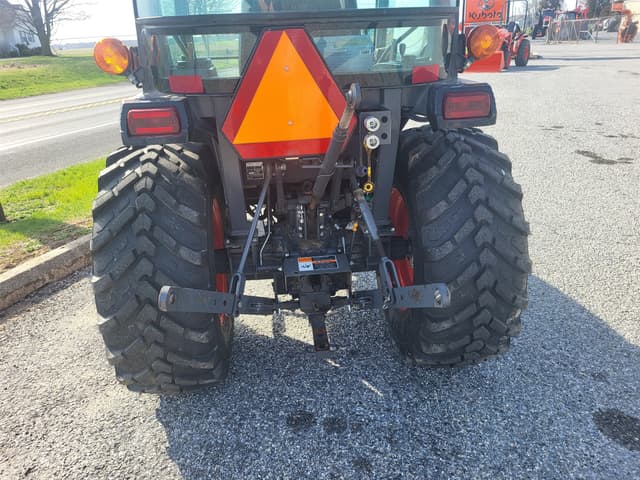 Image of Kubota LX3520SUHSDC equipment image 4