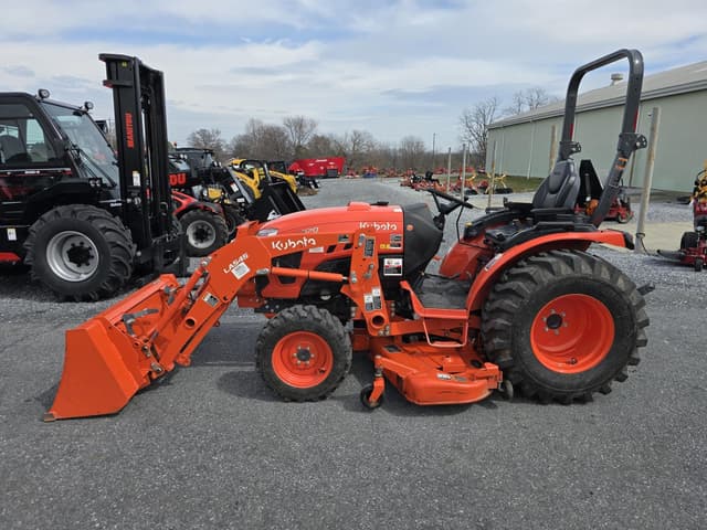 Image of Kubota LX4020HSD equipment image 1