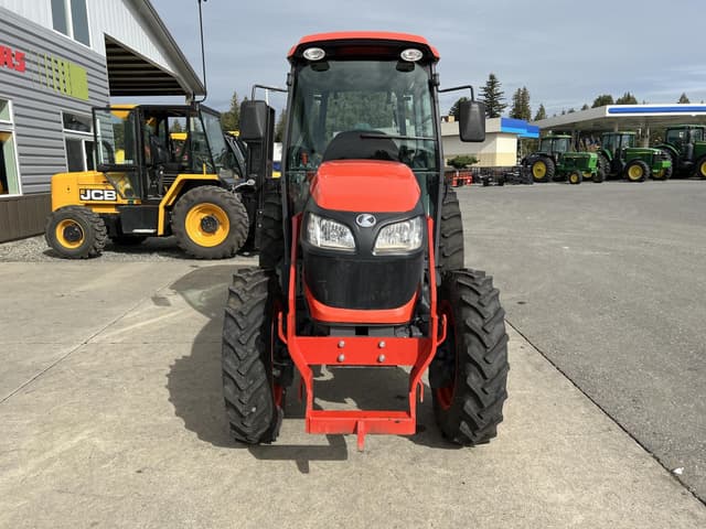 Image of Kubota M4N-071HDC12 equipment image 2