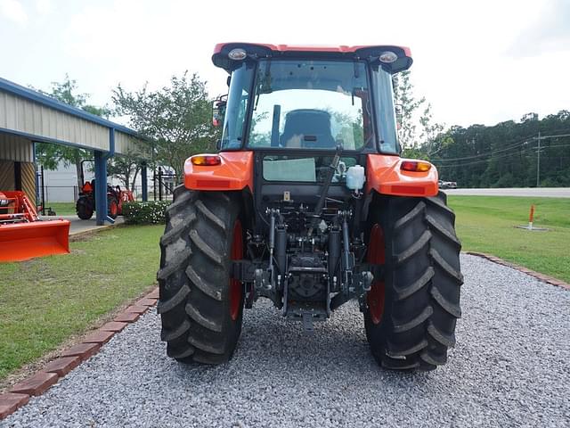 Image of Kubota M5-091 equipment image 1