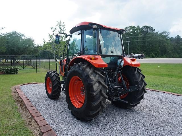 Image of Kubota M5-091 equipment image 2