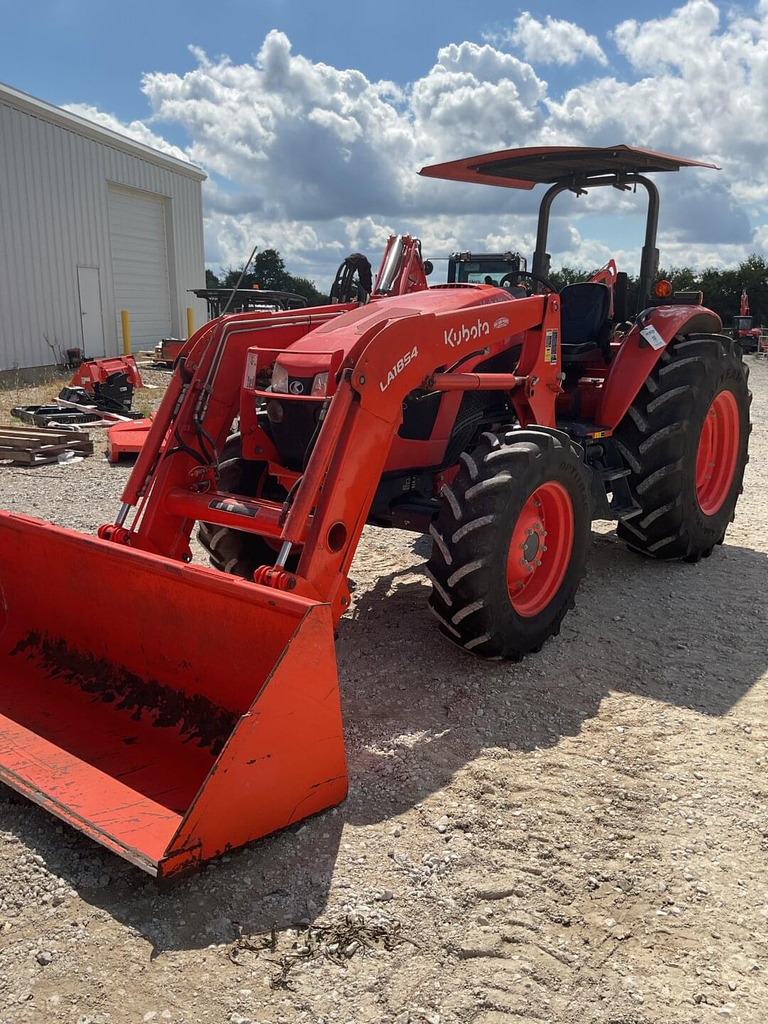 Image of Kubota M5-111 Image 1