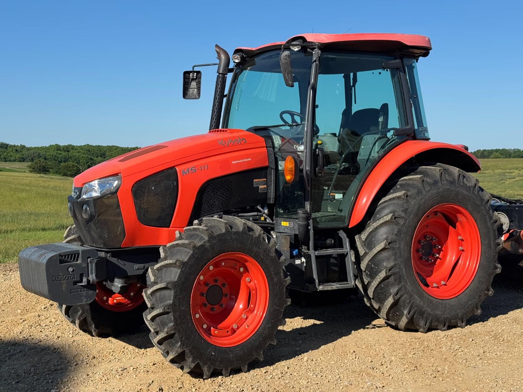 2023 Kubota M5-111 Equipment Image0