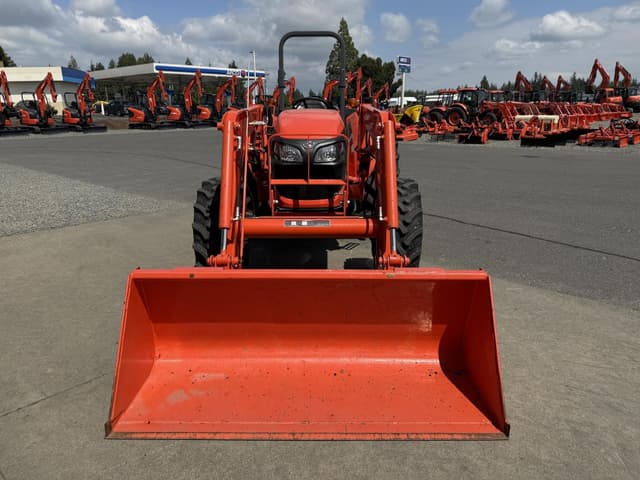 Image of Kubota M5660SUHD equipment image 2