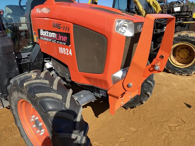 Image of Kubota M6-111 equipment image 4