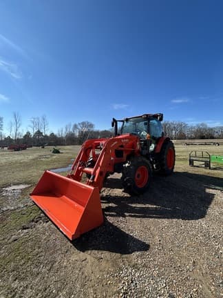 Image of Kubota M6-141 equipment image 2