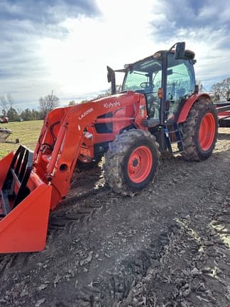 Image of Kubota M6-141 equipment image 3