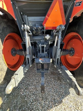 Image of Kubota M6-141 equipment image 4