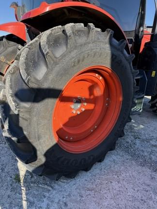 Image of Kubota M6-141 equipment image 4
