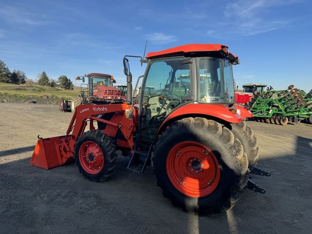 Image of Kubota M7060HDC12 equipment image 4