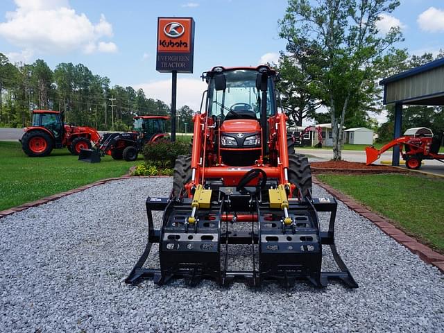 Image of Kubota M6060 equipment image 4