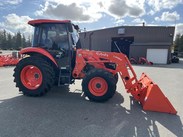 Image of Kubota M6060HDC equipment image 4
