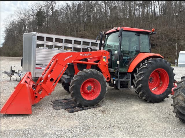 Image of Kubota M6S-111 equipment image 1