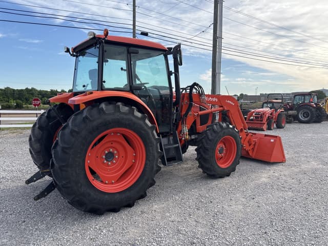 Image of Kubota M6S-111 equipment image 2