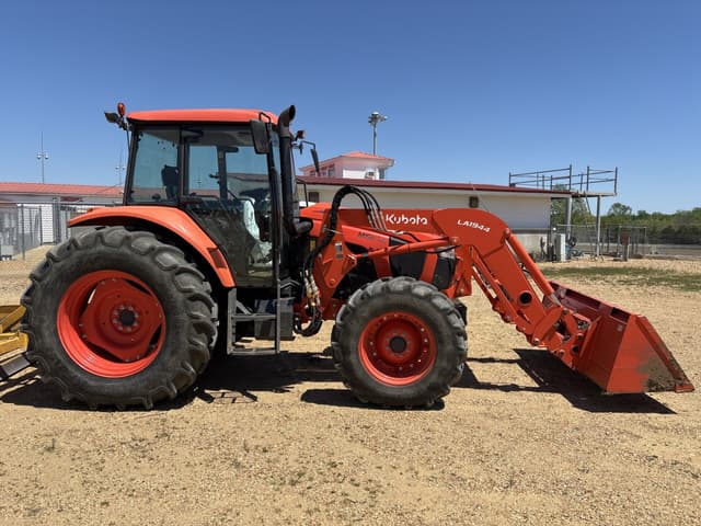 Image of Kubota M6S-111 equipment image 1