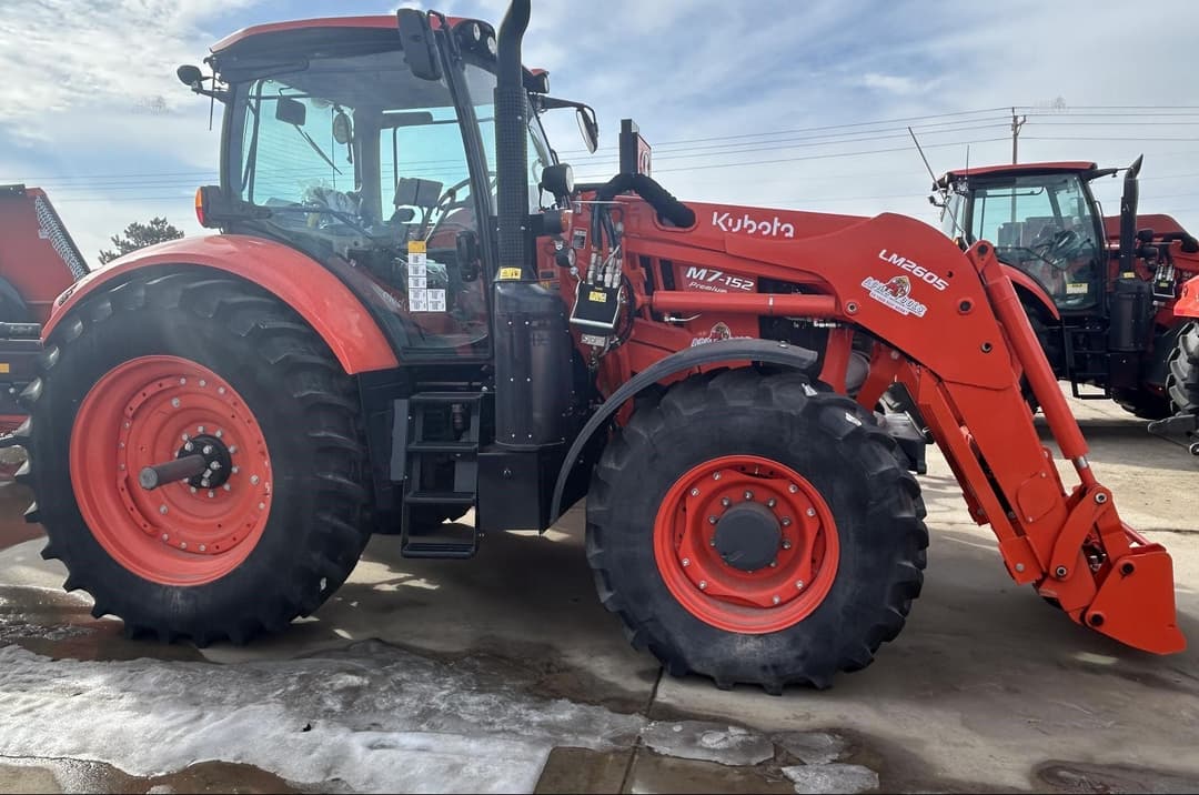 Image of Kubota M7.152 Premium Primary image