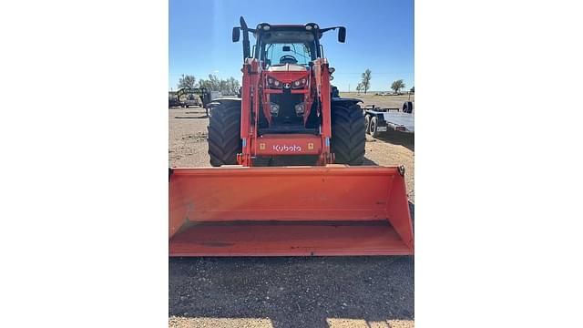 Image of Kubota M7.152 Deluxe equipment image 4