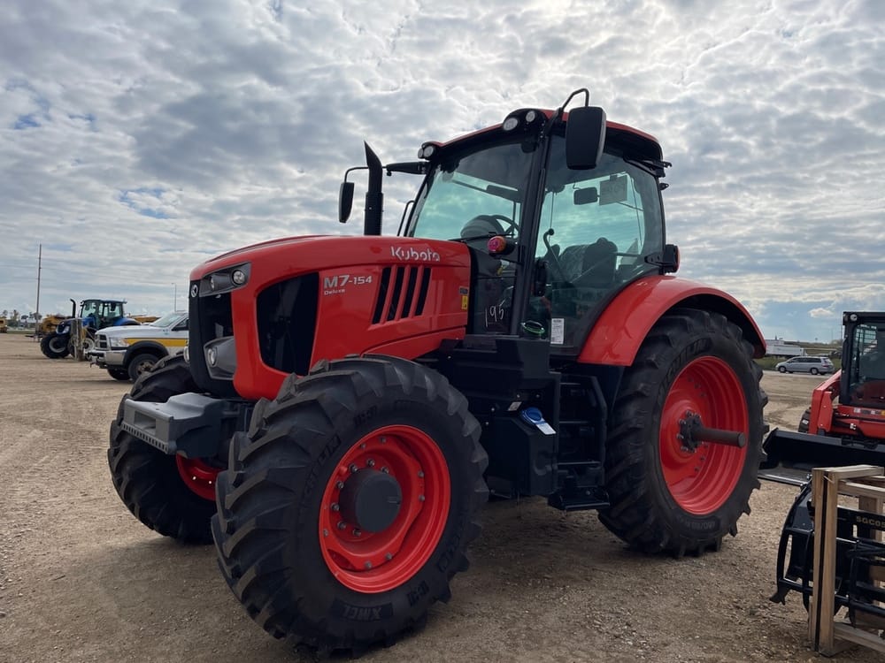 2023 Kubota M7-154 Deluxe Equipment Image0