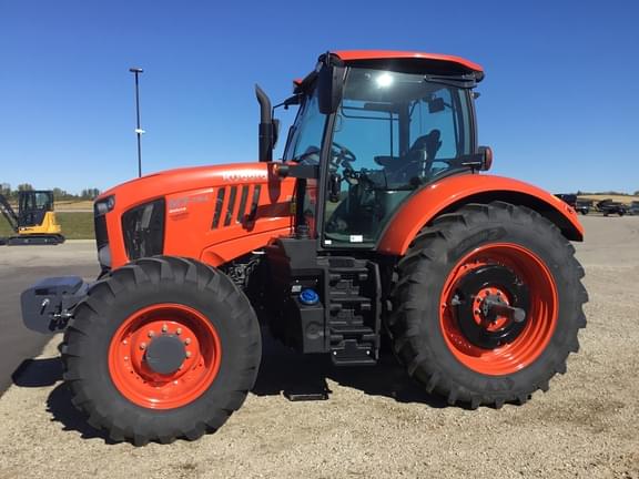 Image of Kubota M7.154 Deluxe equipment image 1