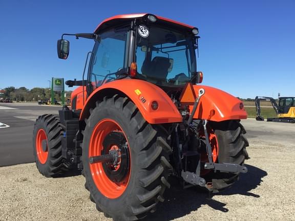 Image of Kubota M7.154 Deluxe equipment image 3