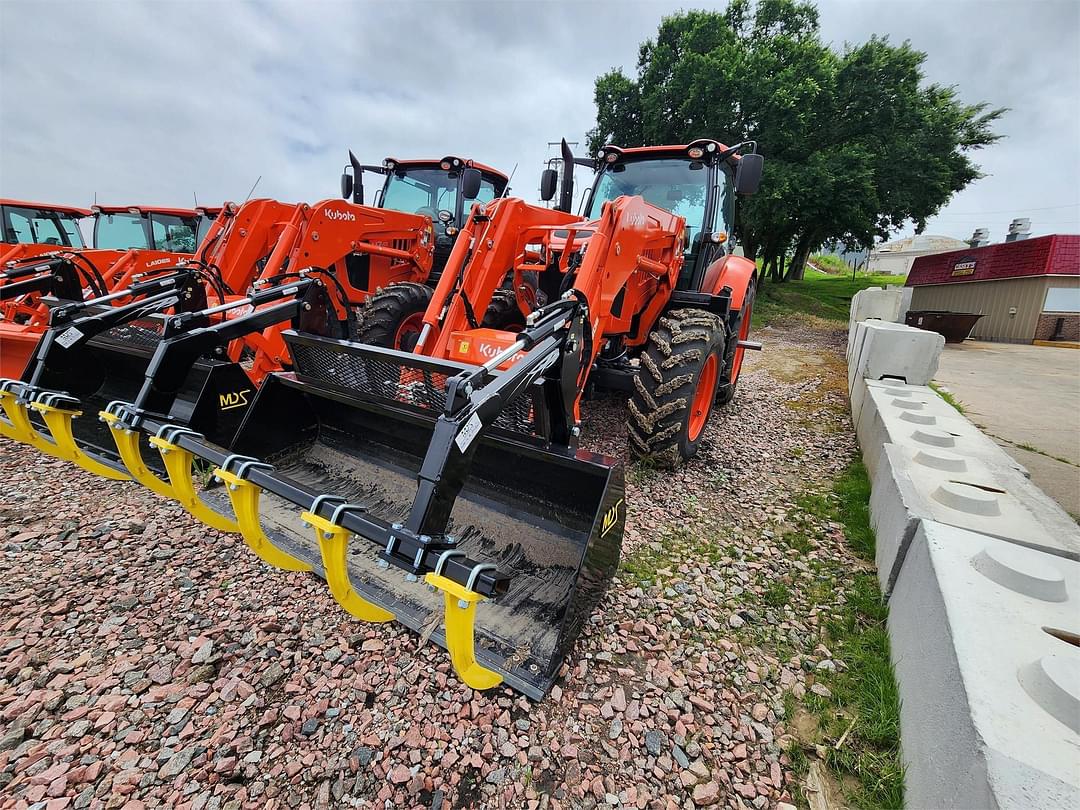 Image of Kubota M7-174 Premium KVT Primary image