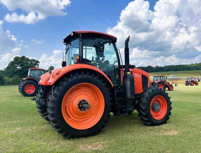 Image of Kubota M7.174 Premium equipment image 3