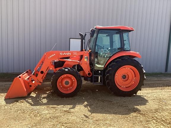Image of Kubota M7060 equipment image 3