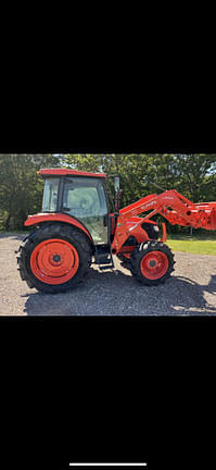 Image of Kubota M7060 equipment image 3