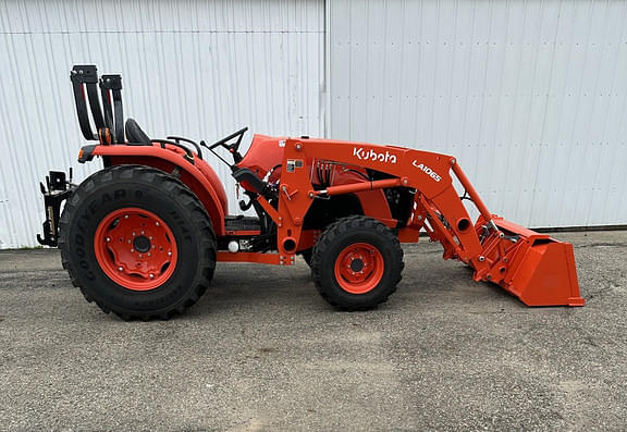 Image of Kubota MX5400 equipment image 1