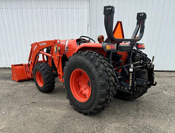 Image of Kubota MX5400 equipment image 3