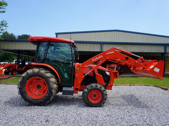 Image of Kubota MX5400DTC equipment image 3