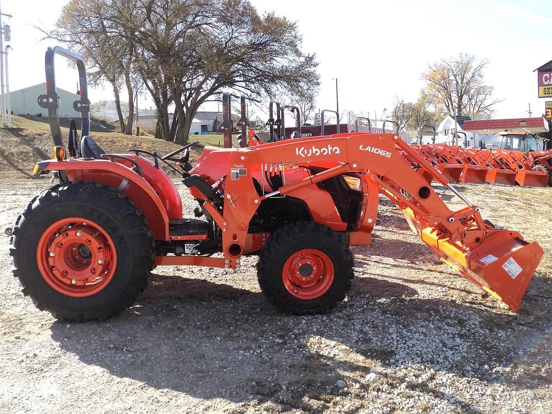 Image of Kubota MX5400 Primary Image