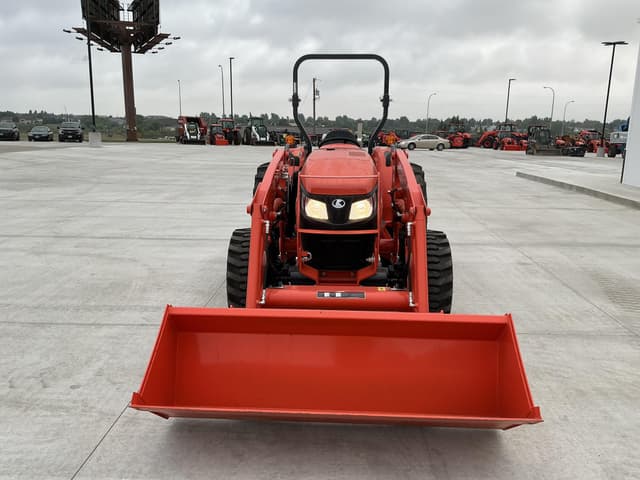 Image of Kubota MX5400HST equipment image 3