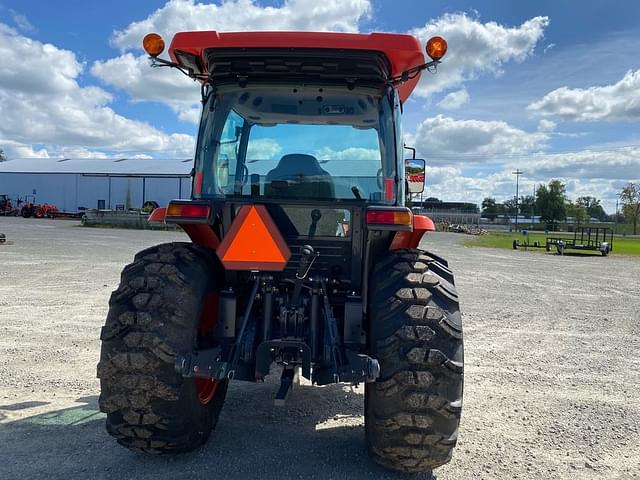 Image of Kubota MX5400 equipment image 2