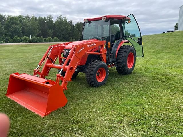 Image of Kubota MX5400 equipment image 1