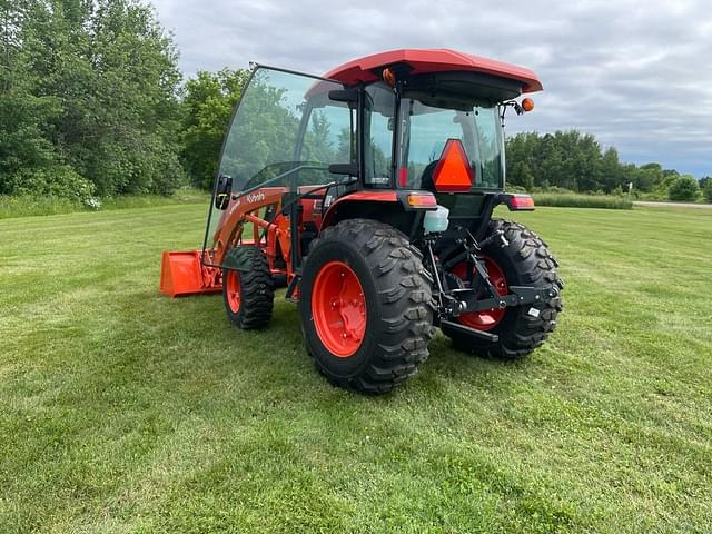 Image of Kubota MX5400 equipment image 3