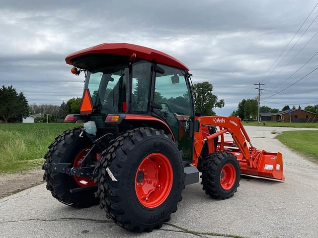 Image of Kubota MX5400 equipment image 2