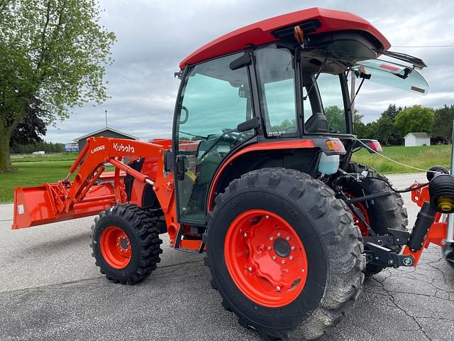 Image of Kubota MX5400 equipment image 1